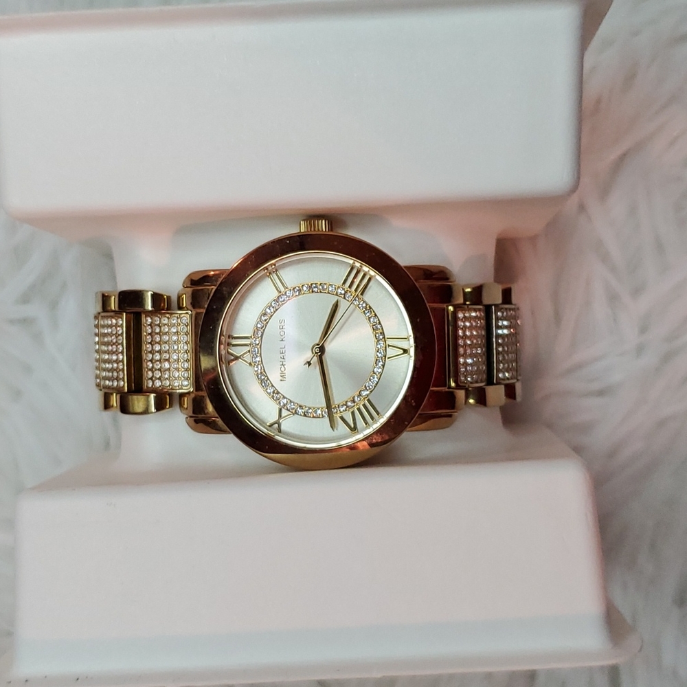 Micheal Kors diamond watch
